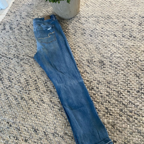 AMERICAN EAGLE SKINNY Size 14 Women's Distressed Blue Jeans EUC - Picture 6 of 7